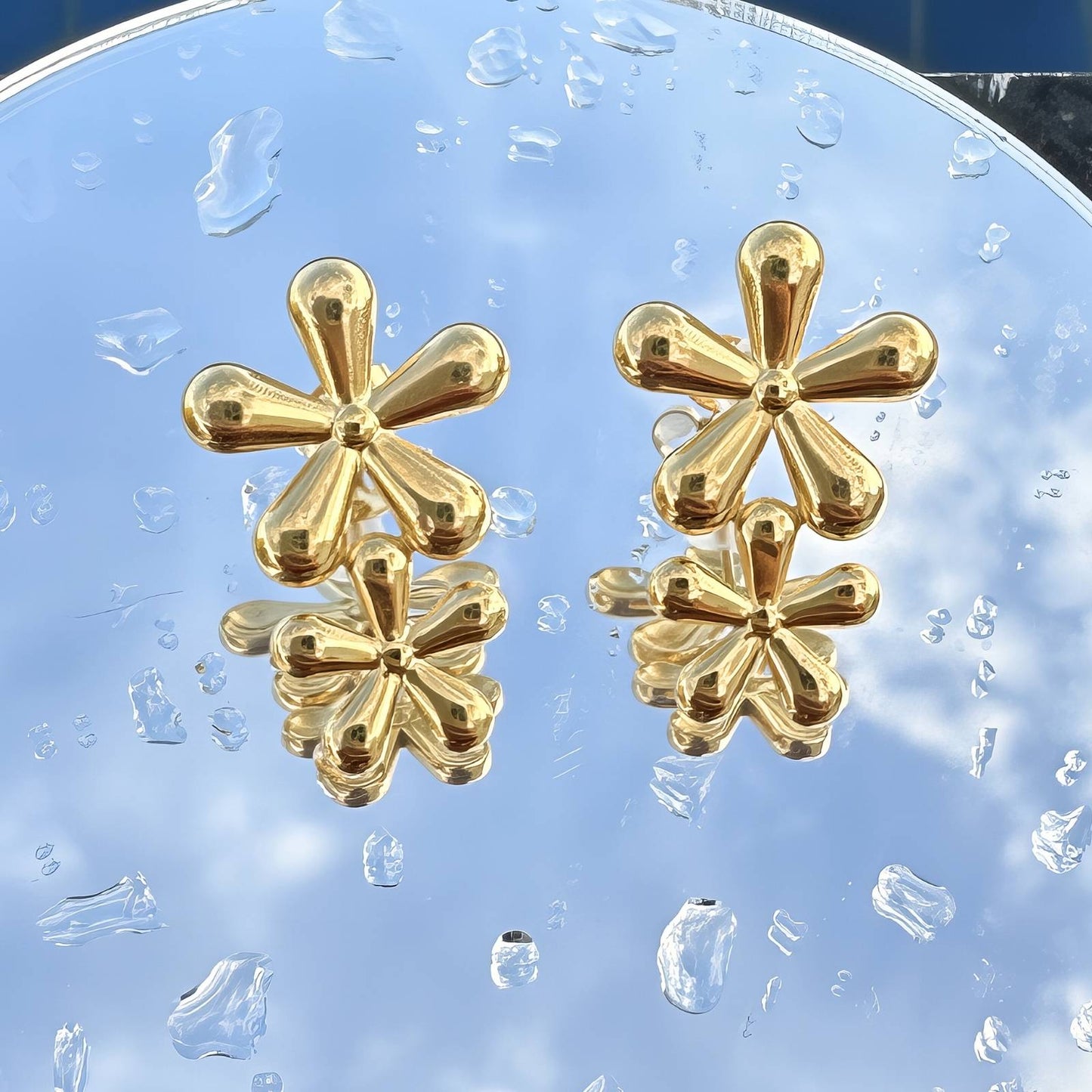 18K gold plated Stainless steel  Flowers earrings, Intensity 88560-0